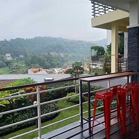 Villa Keluarga Syariah Resor Dago Pakar Bandung - View Bukit Exterior foto